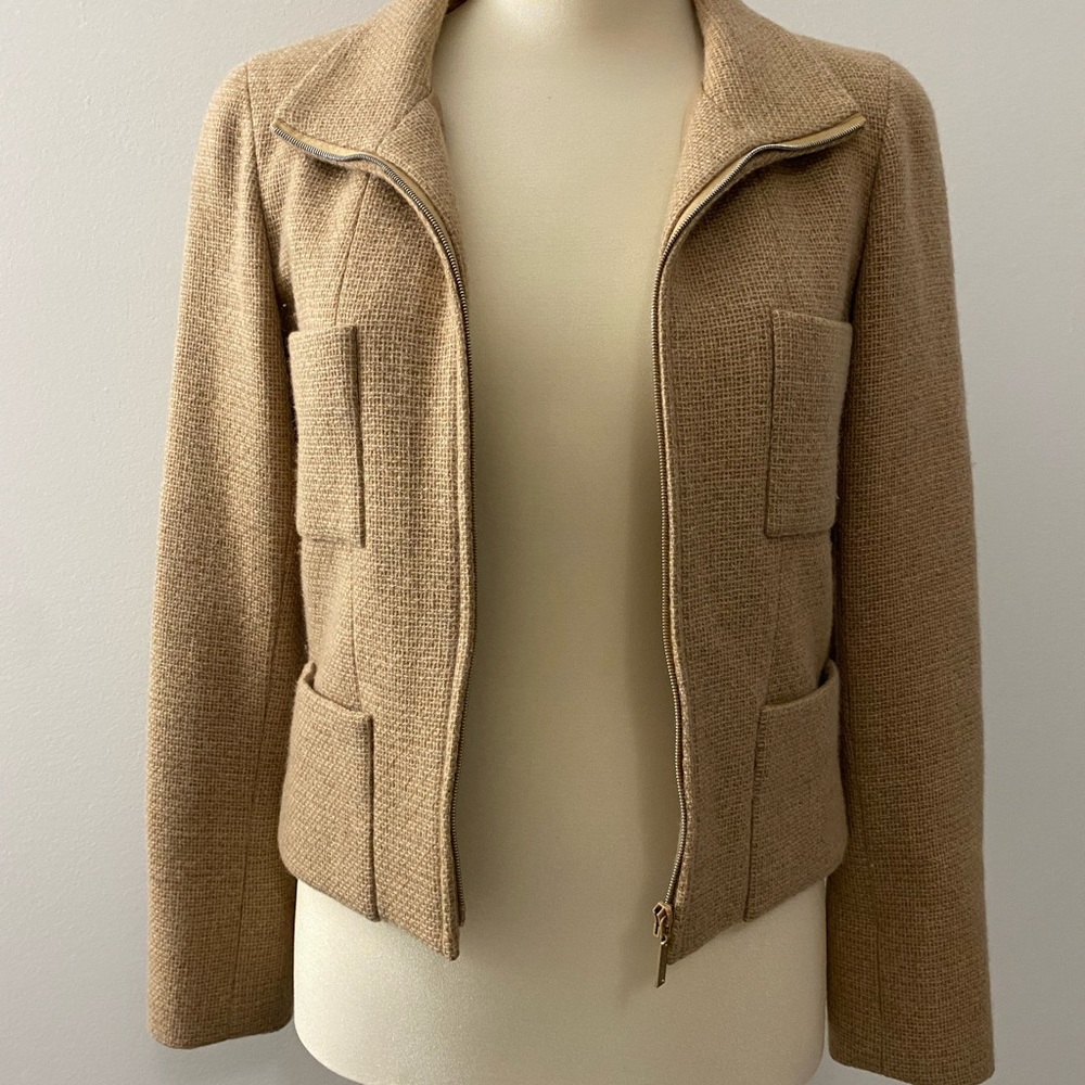 100% authentic Chanel vintage cashmere jacket - Picture 4 of 16